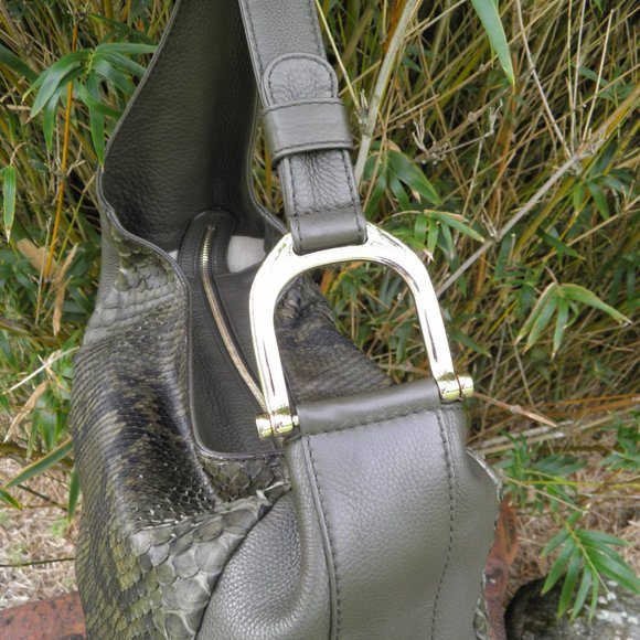 Gucci Greenwich Handbag Tote Python Leather - Picture 6 of 16